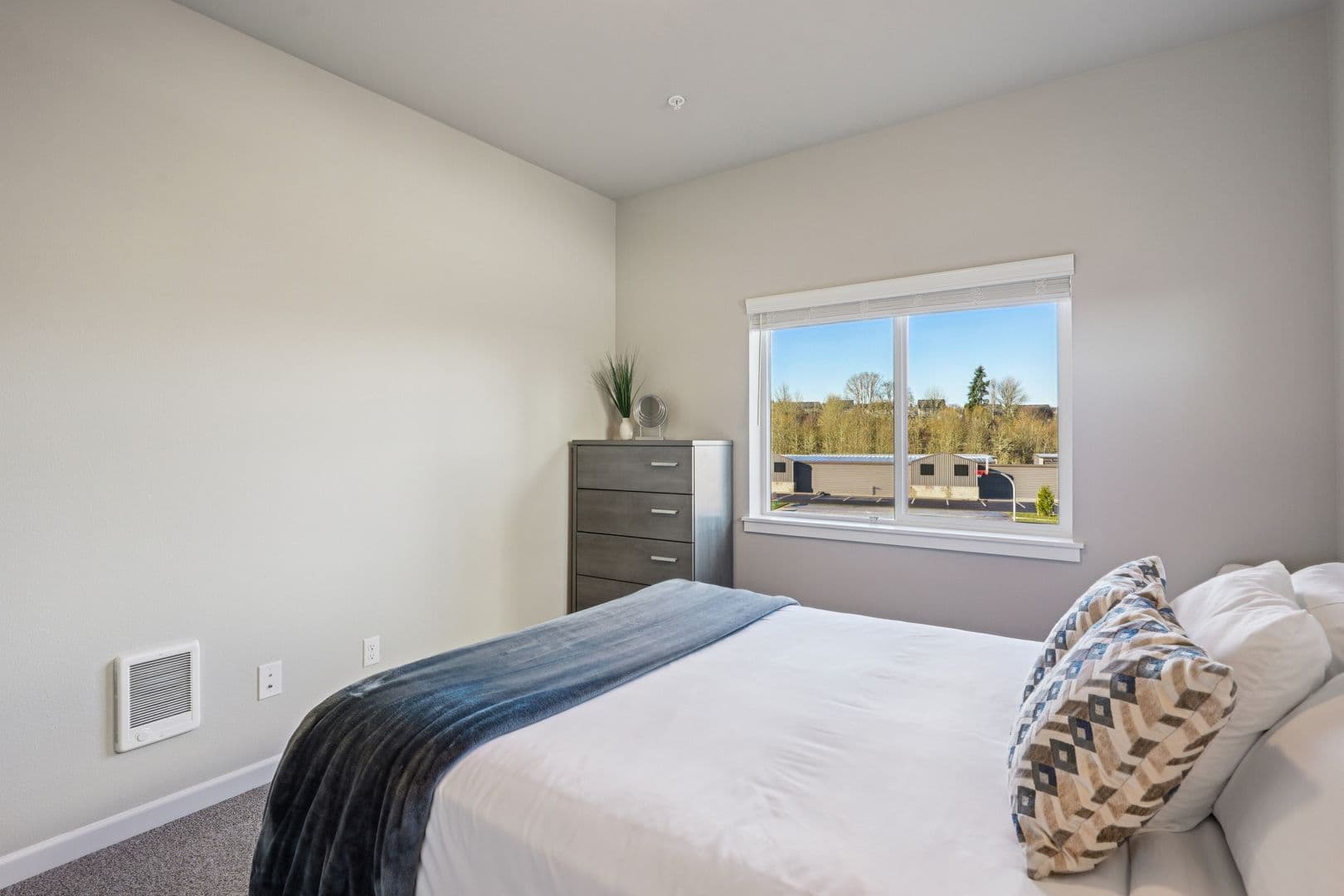 Yelm Apartment: 14730 Tahoma Blvd SE