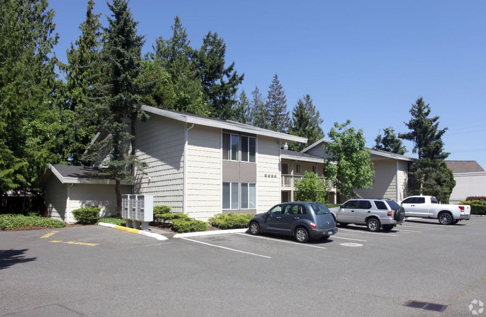 Steilacoom Apartment: 3022 Steilacoom Blvd SW
