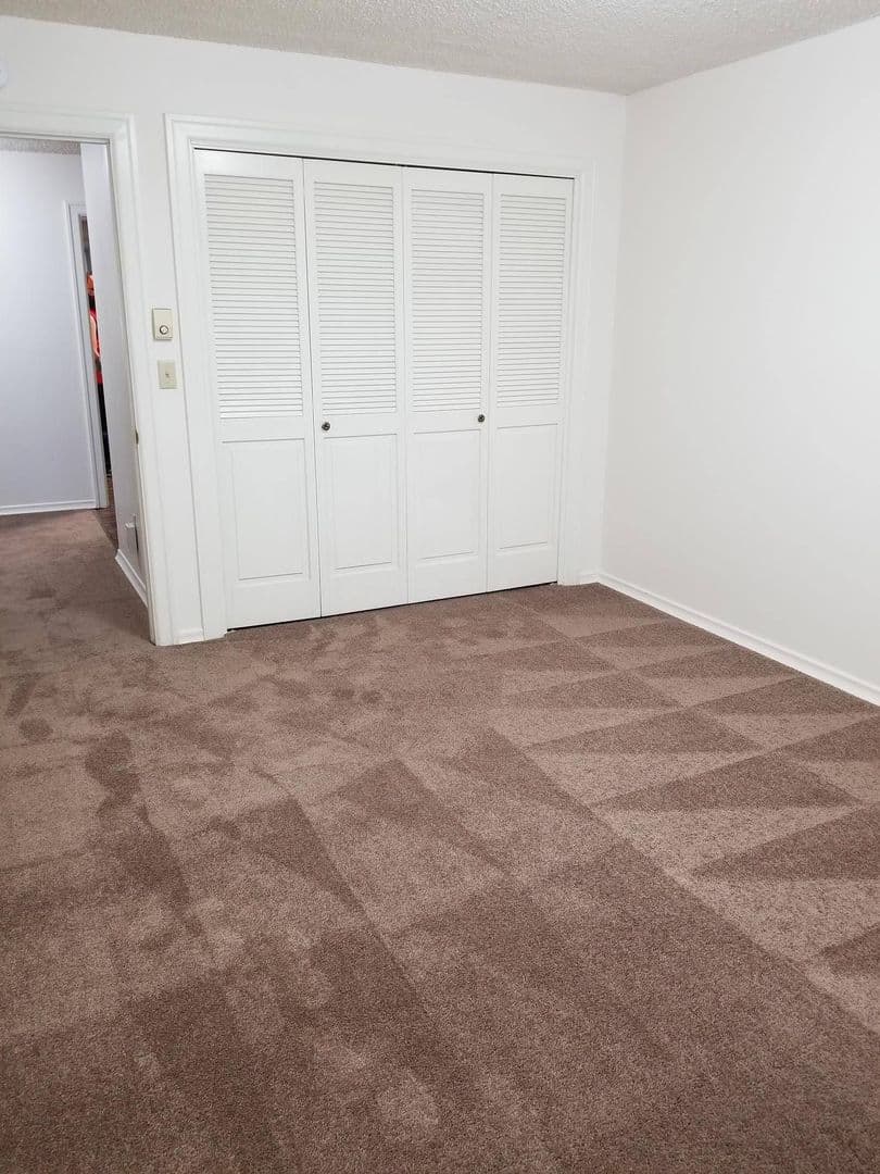 Lakewood Apartment: 6114 112th St SW