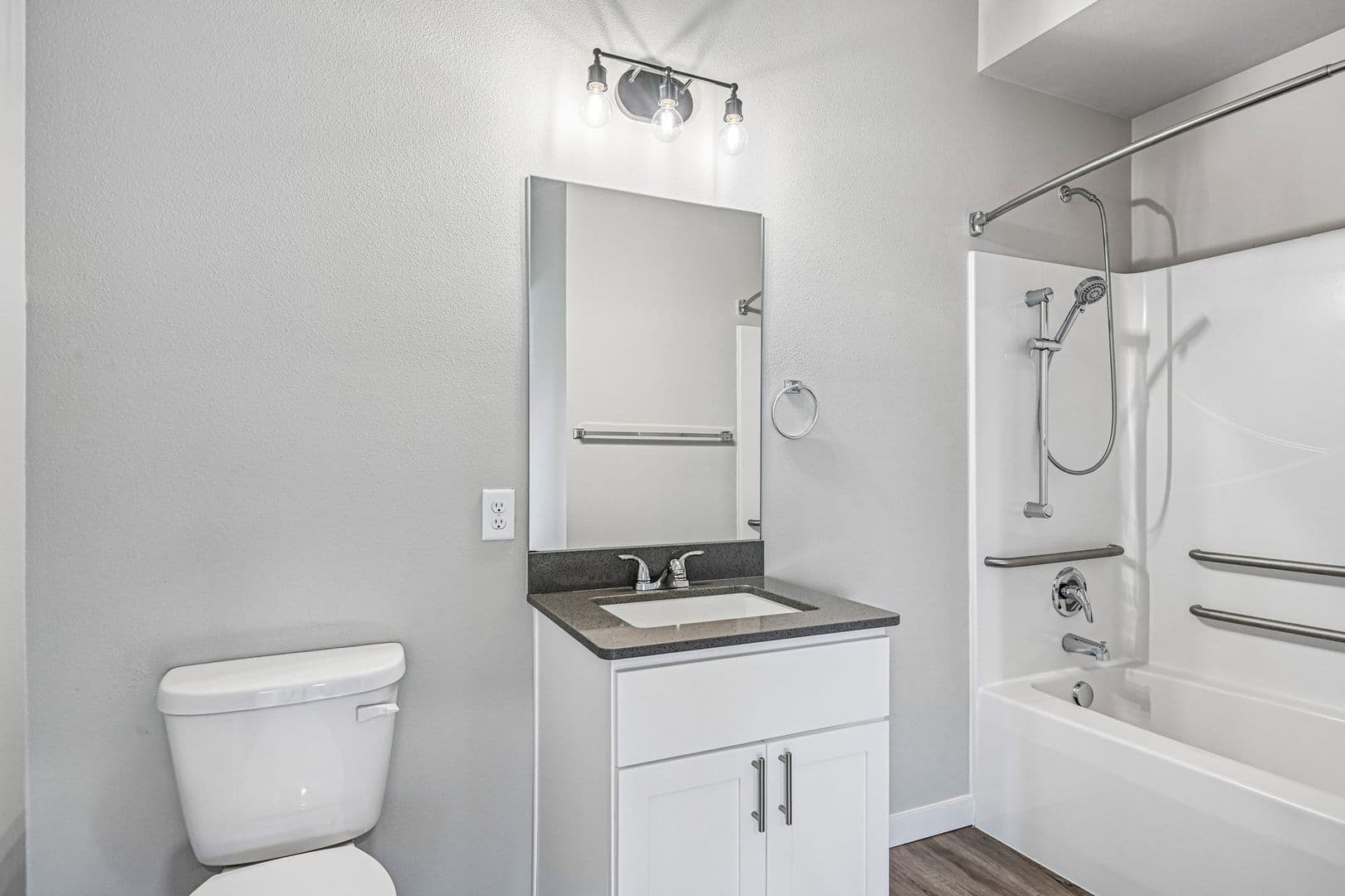 Yelm Apartment: 14525 Tahoma Blvd SE