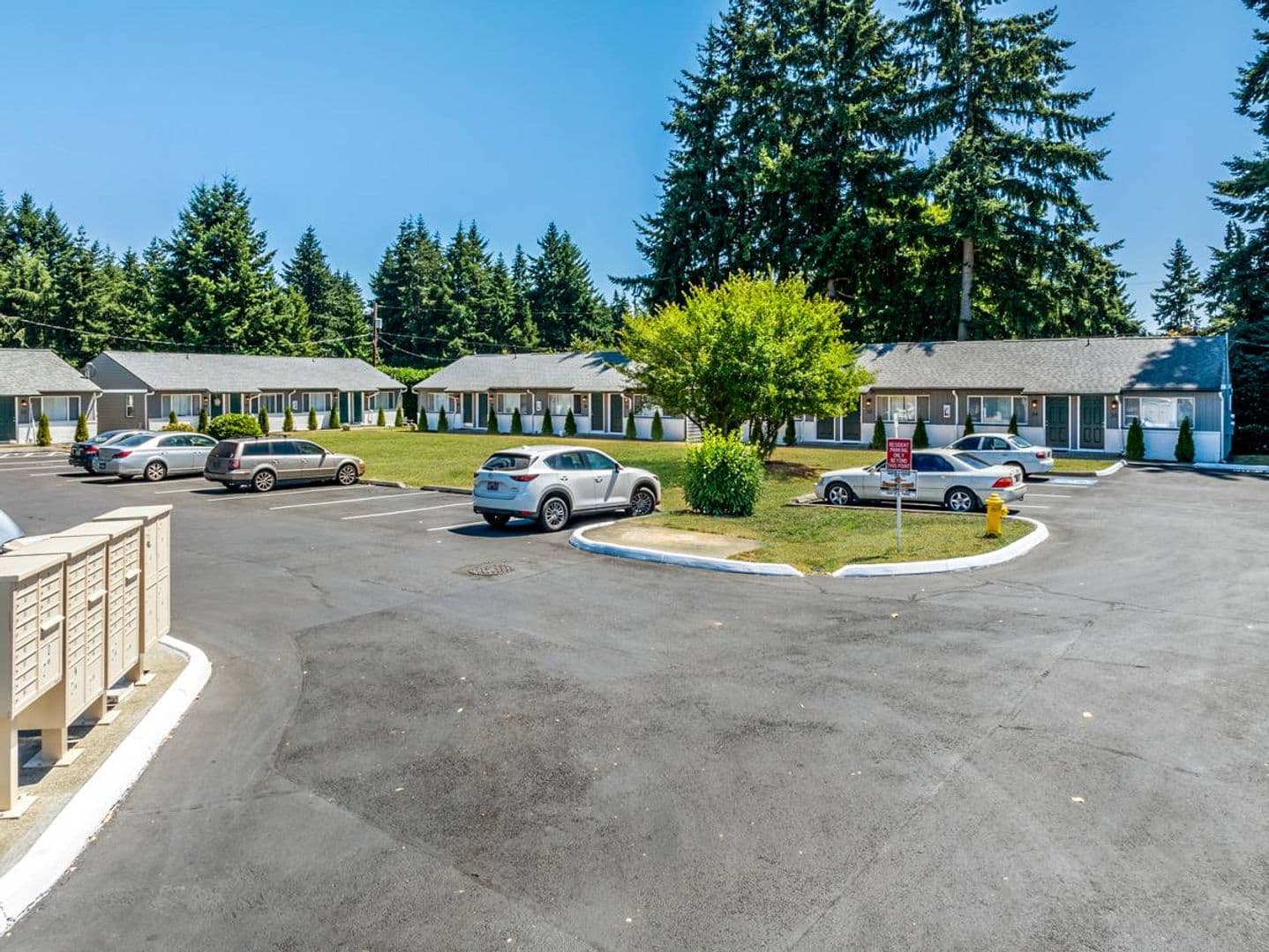Olympia Apartment: 7917 Martin Way E