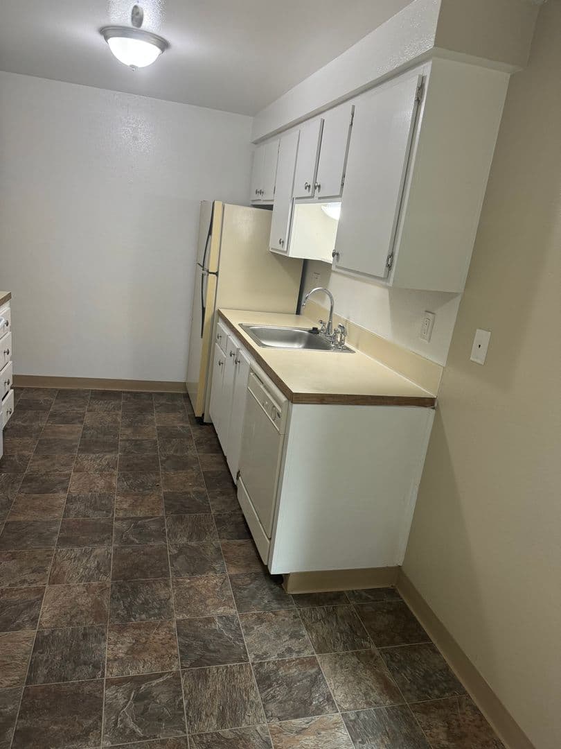 Tukwila Apartment: 5555 S 152nd Street