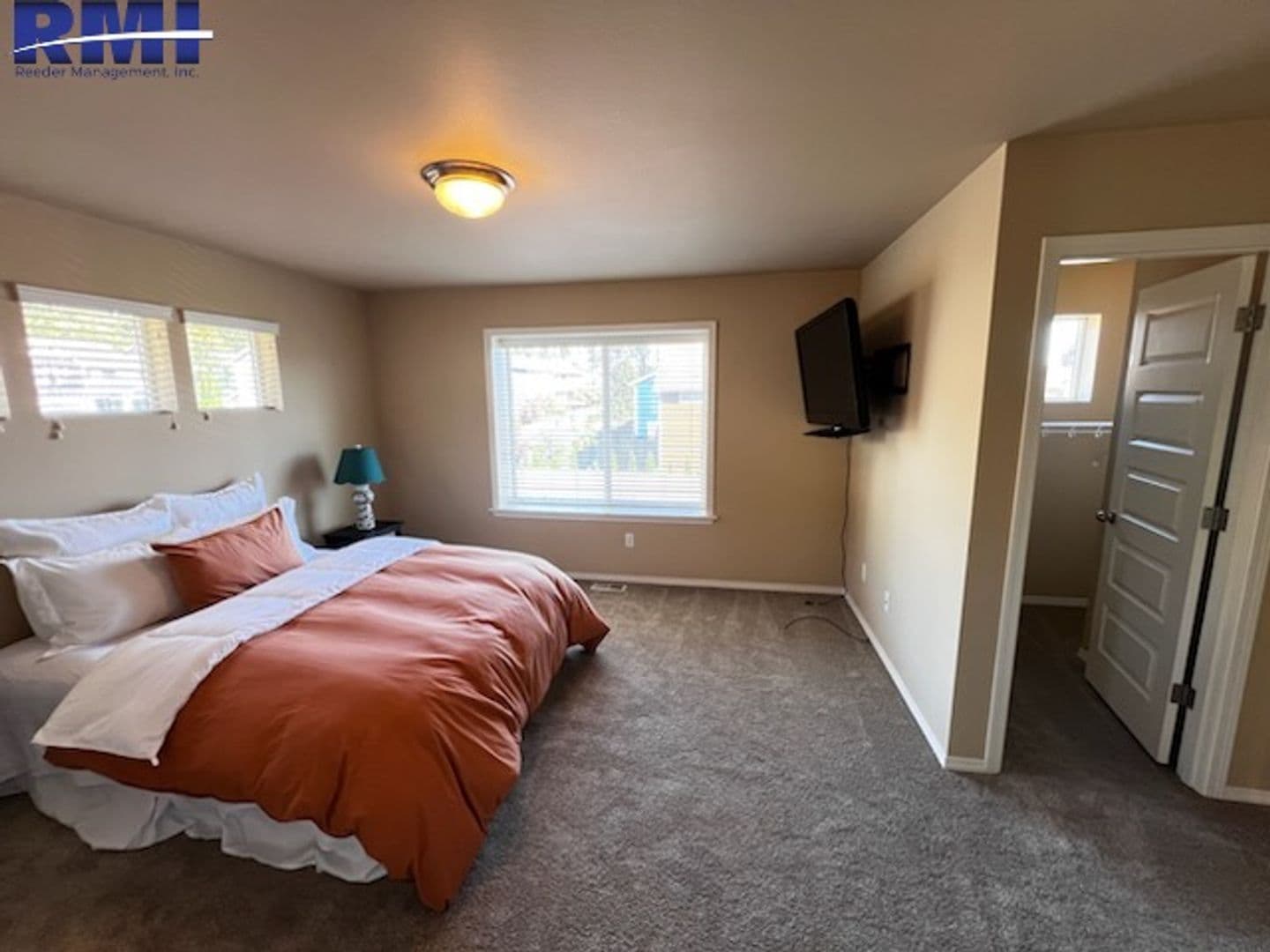 Gig Harbor House: 11244 Borgen Loop Rd NW