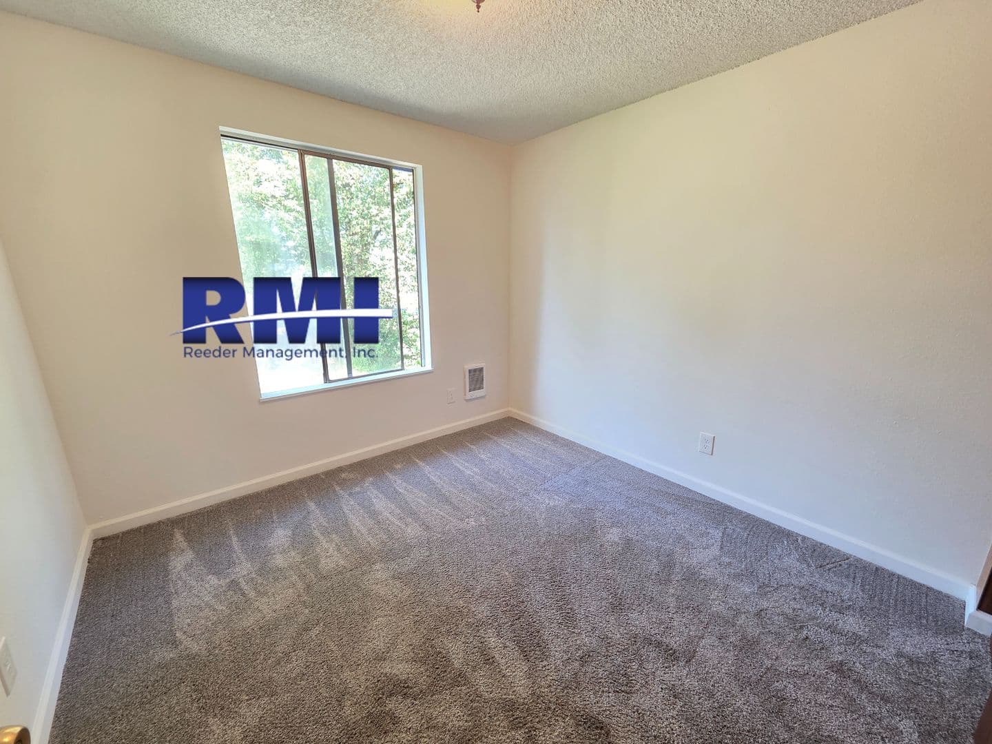 Port Orchard Apartment: 4397 Bethel Rd Se