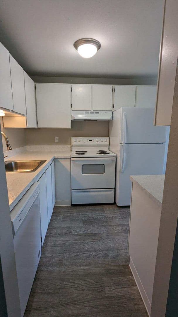 Puyallup Apartment: 931 9th Street SE