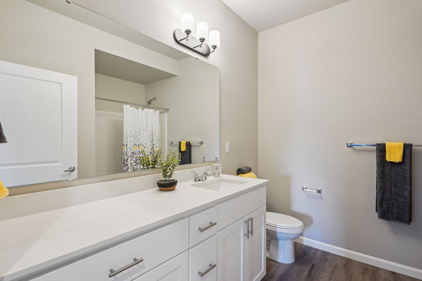 Yelm Apartment: 14730 Tahoma Blvd SE