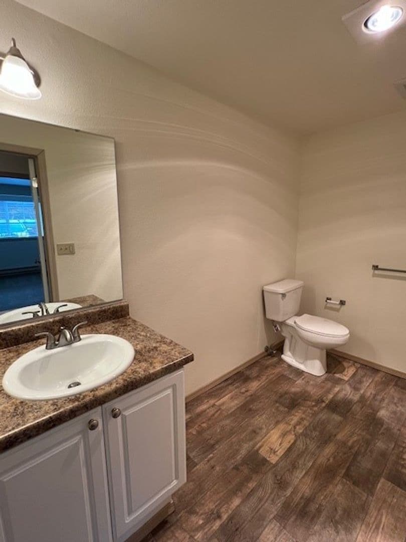 Tumwater Apartment: 2820 Tuscany Lane SW