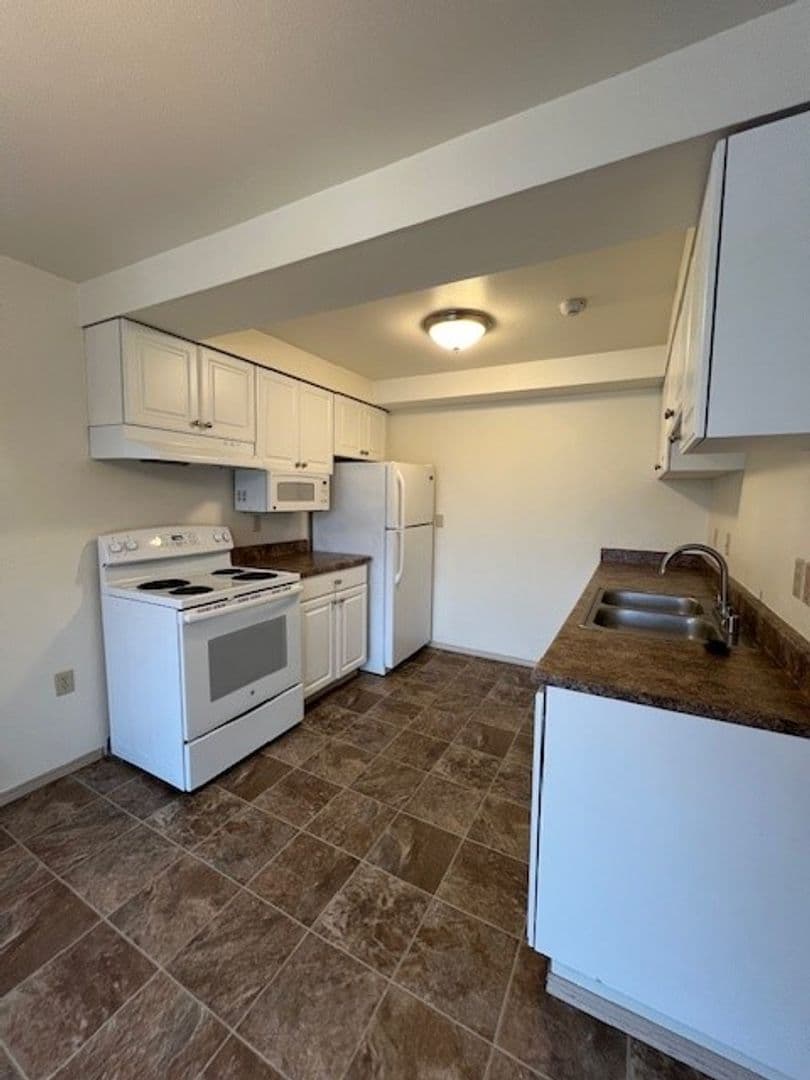 Tumwater Apartment: 2820 Tuscany Lane SW