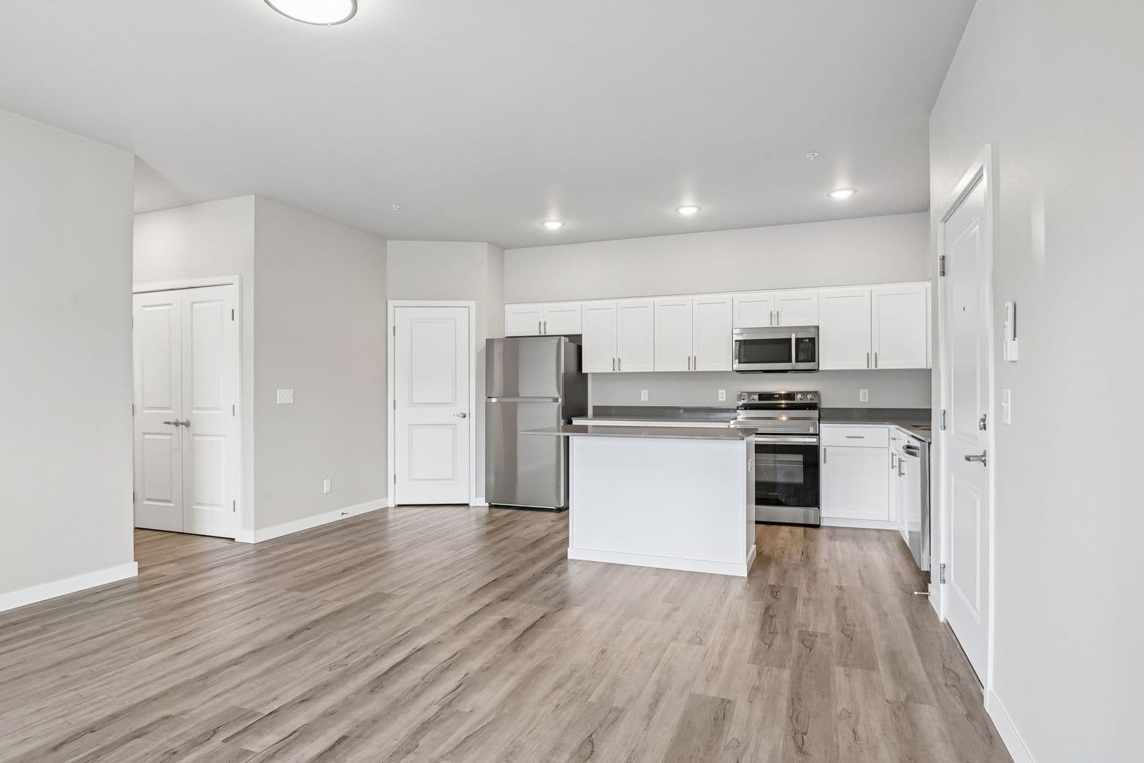 Yelm Apartment: 14525 Tahoma Blvd SE