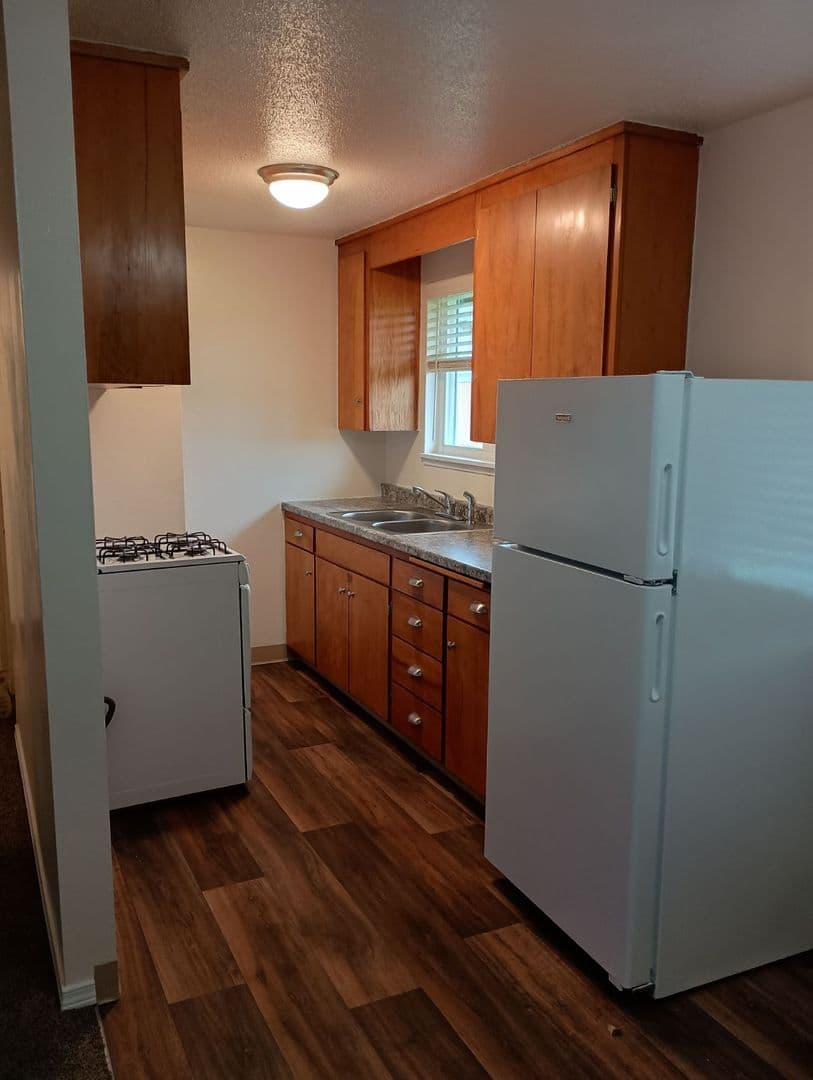 Tacoma Apartment: 315 125th Street S