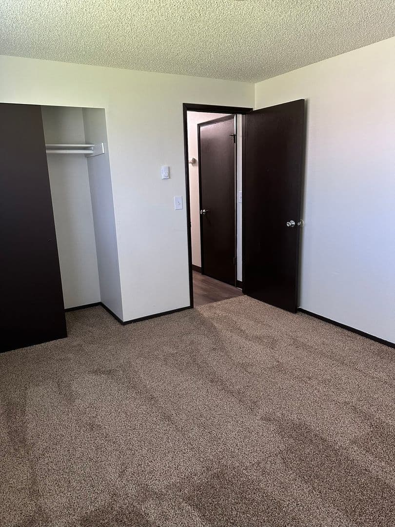 Lakewood Apartment: 10610 58th Ave Ct SW