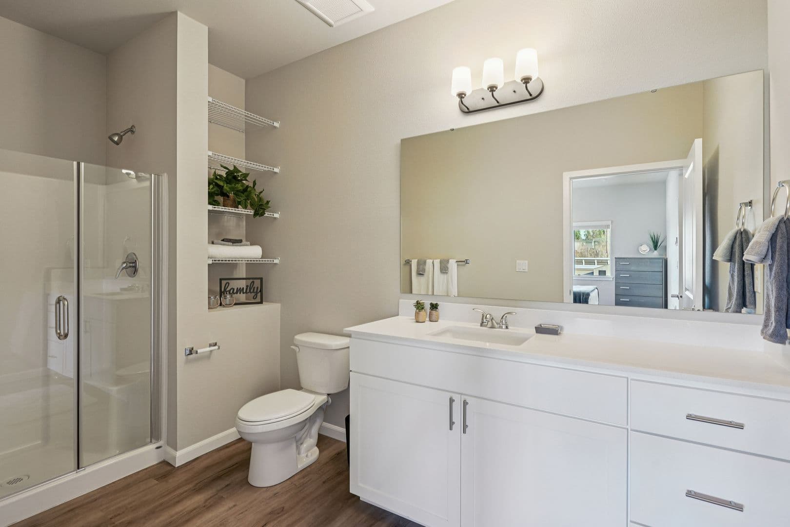 Yelm Apartment: 14730 Tahoma Blvd SE