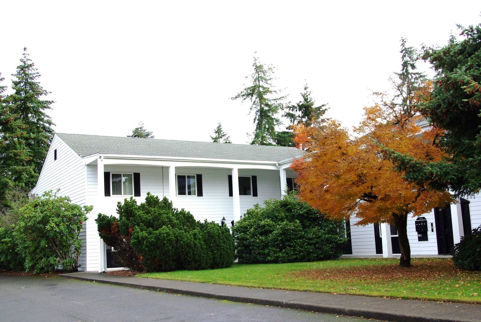 Lakewood Apartment: 6114 112th St SW