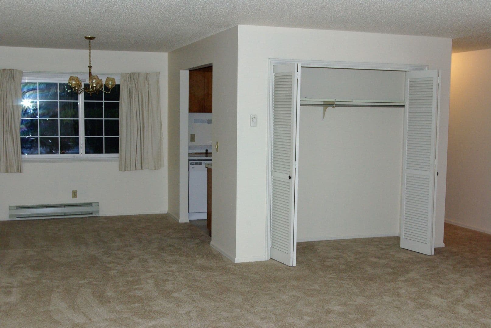Lakewood Apartment: 6114 112th St SW