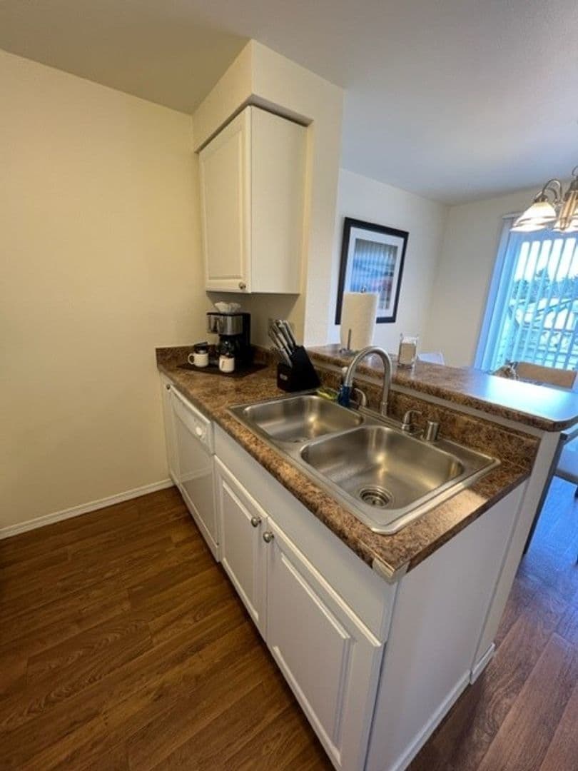 Tumwater Apartment: 2820 Tuscany Lane SW