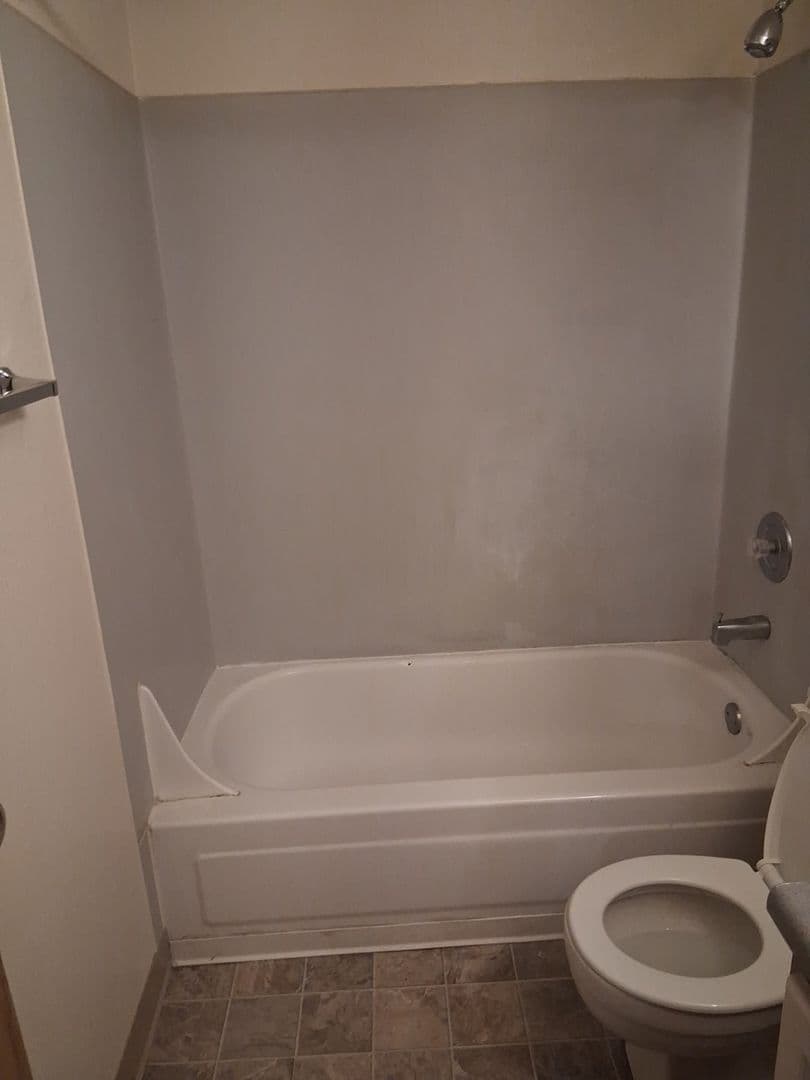 Auburn Apartment: 1120 37th Street SE