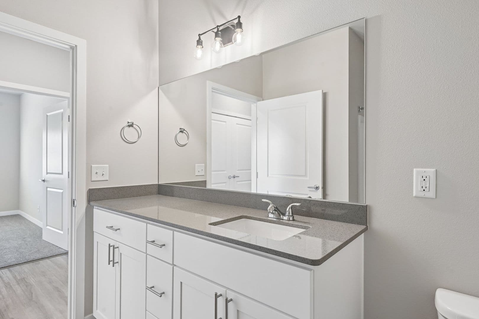 Yelm Apartment: 14525 Tahoma Blvd SE