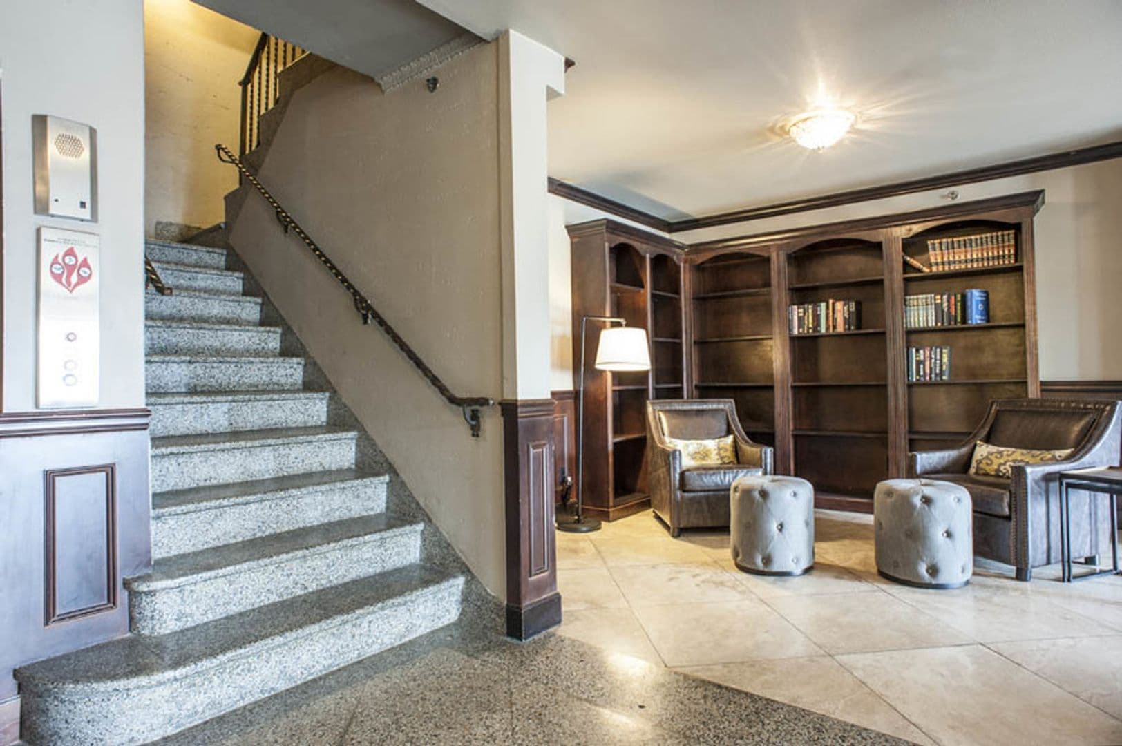 Tacoma Apartment: 405 6th Ave
