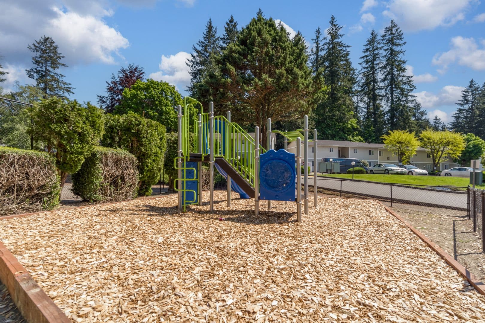 Port Orchard Apartment: 2250 Sidney Ave