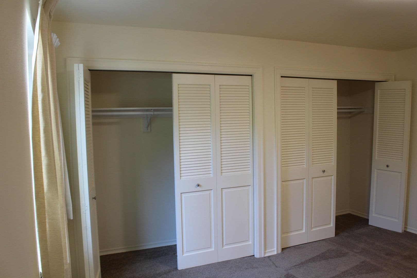 Lakewood Apartment: 6114 112th St SW