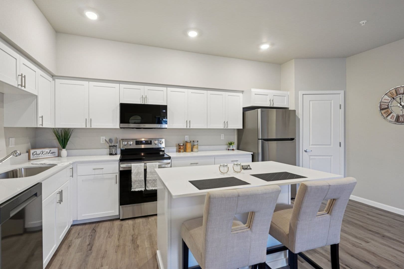 Yelm Apartment: 14730 Tahoma Blvd SE