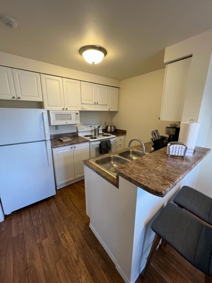 Tumwater Apartment: 2820 Tuscany Lane SW