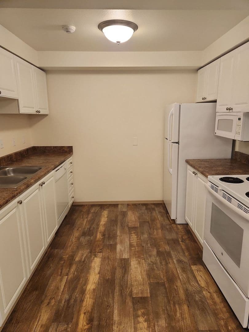 Tumwater Apartment: 2820 Tuscany Lane SW