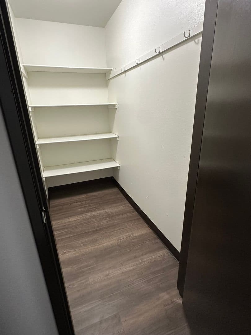 Lakewood Apartment: 10610 58th Ave Ct SW