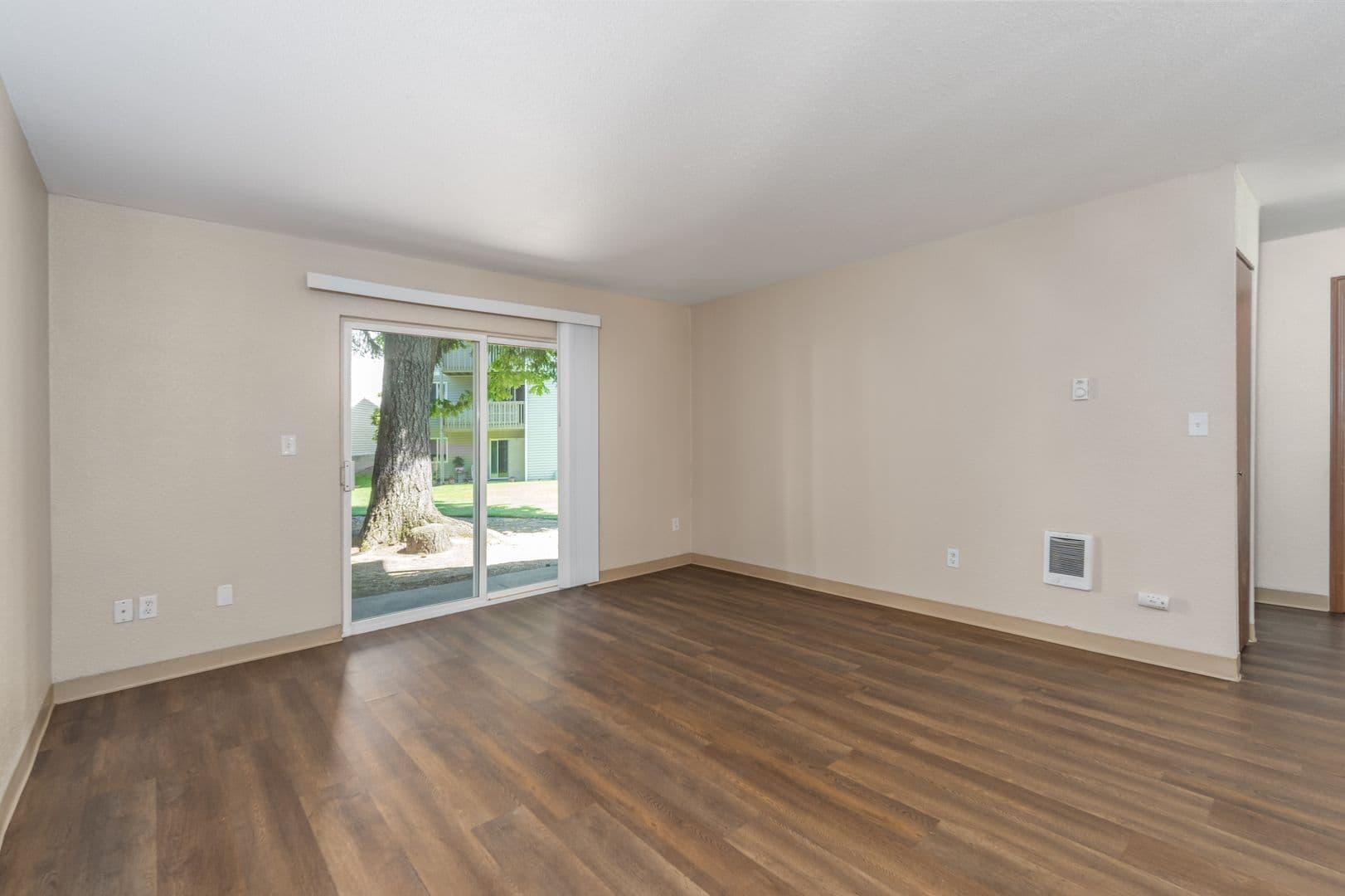 Port Orchard Apartment: 2250 Sidney Ave