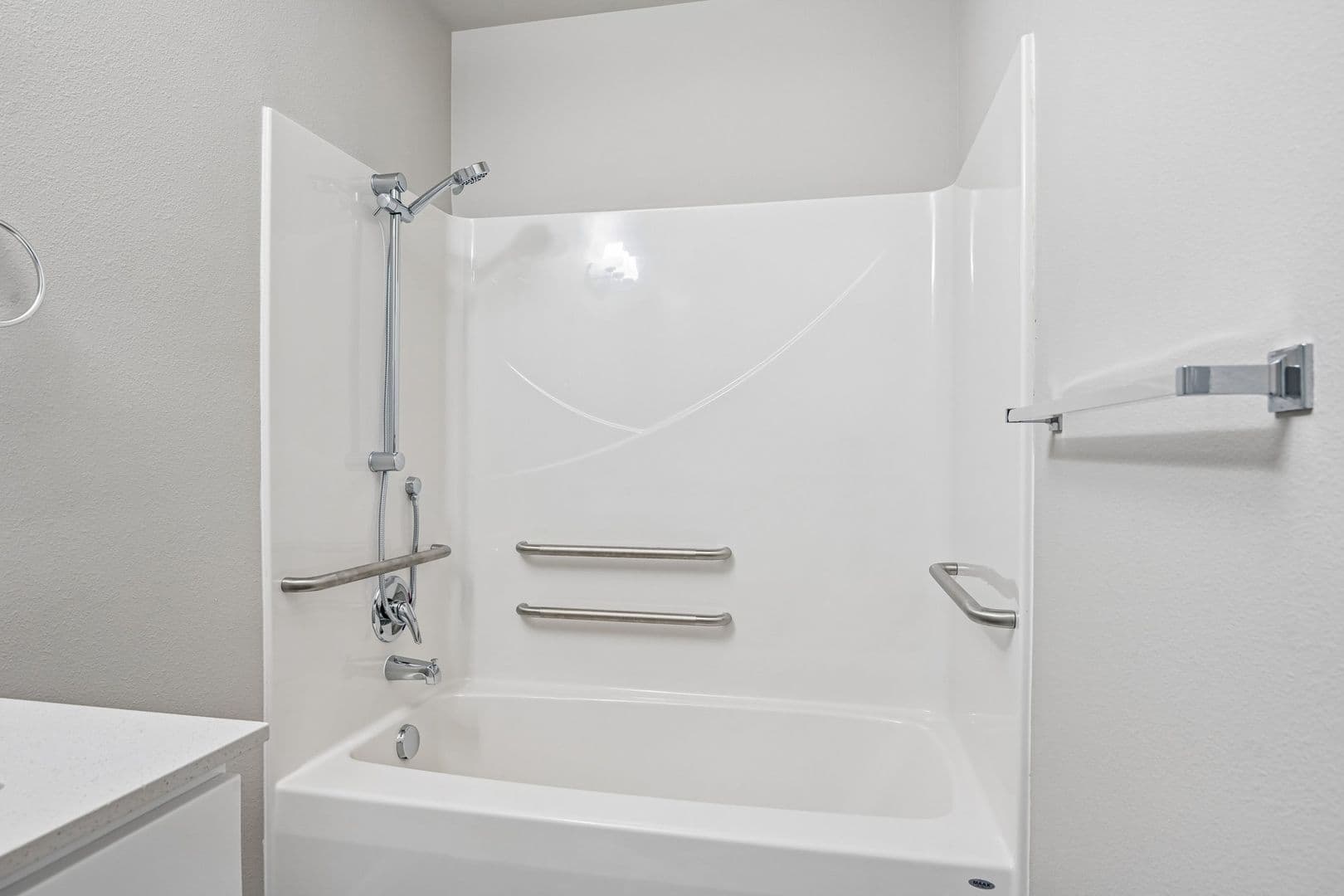 Yelm Apartment: 14730 Tahoma Blvd SE