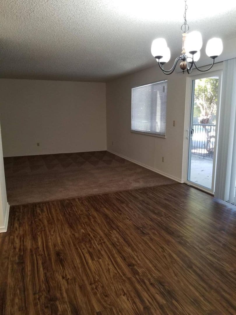 Lakewood Apartment: 6114 112th St SW