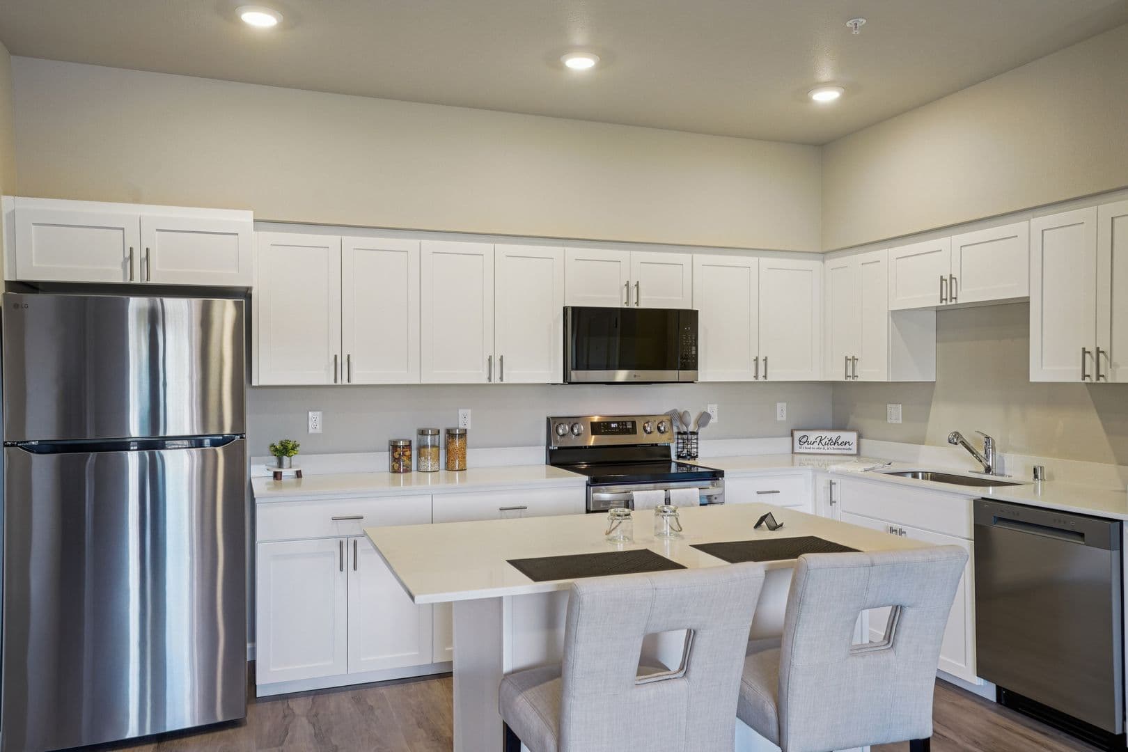 Yelm Apartment: 14730 Tahoma Blvd SE