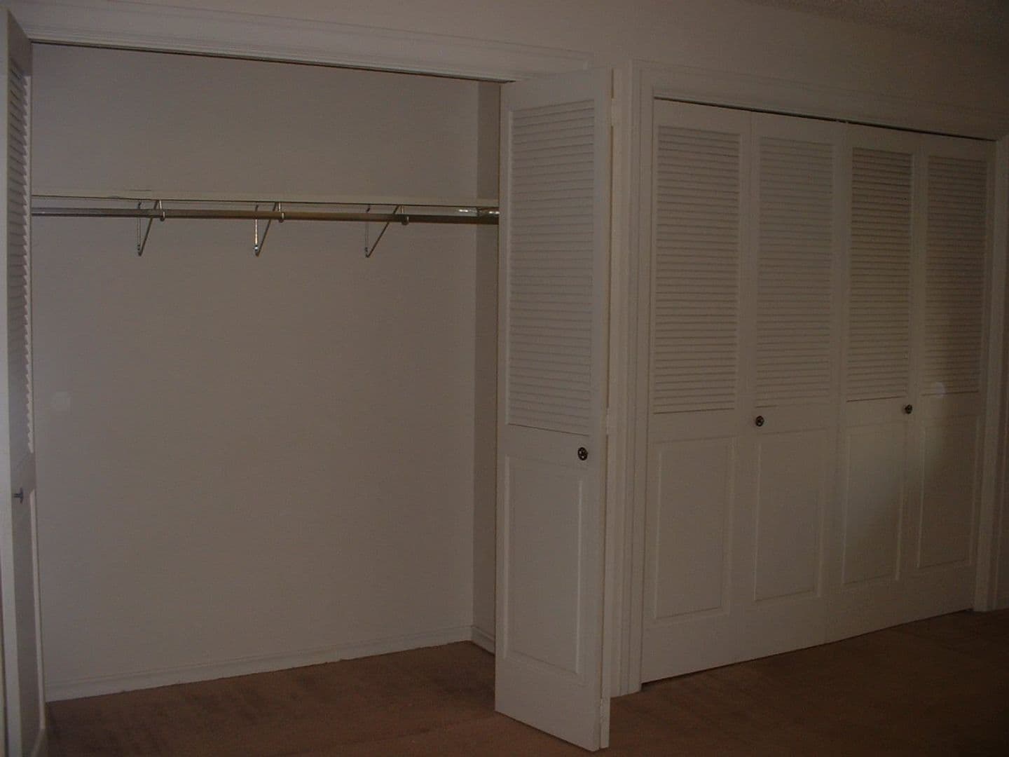 Lakewood Apartment: 6114 112th St SW