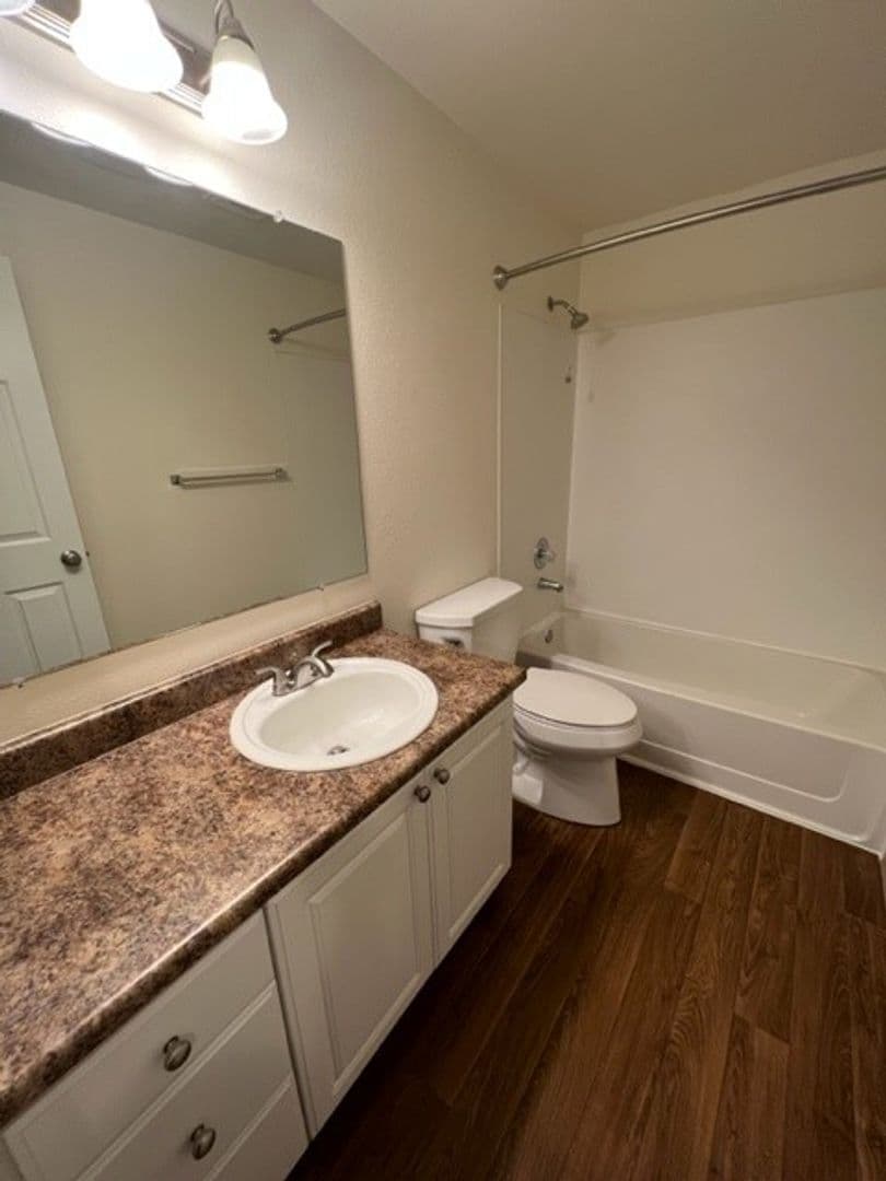 Tumwater Apartment: 2820 Tuscany Lane SW