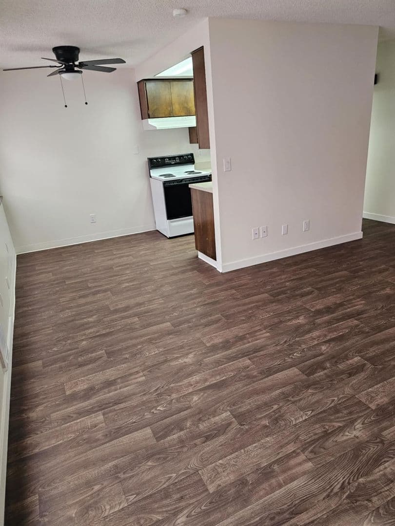 Tacoma Apartment: 408 North M Street