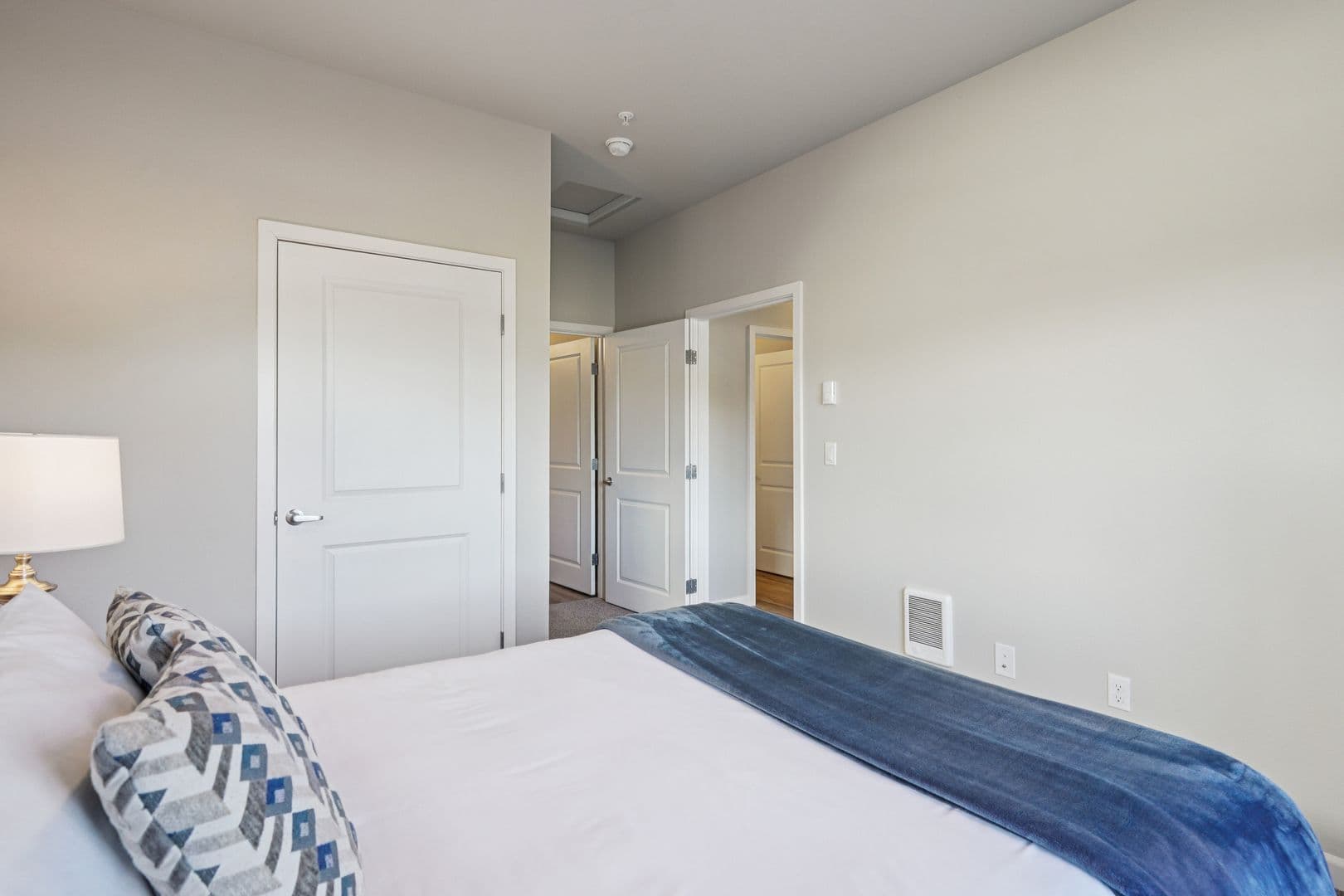 Yelm Apartment: 14730 Tahoma Blvd SE