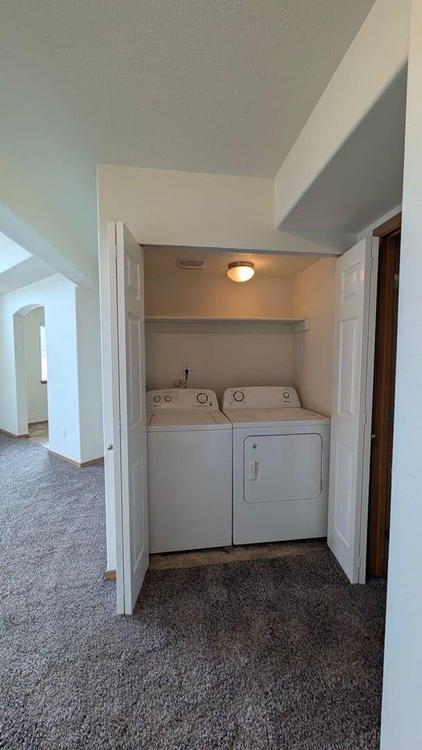 Puyallup Apartment: 508 10th Street SE