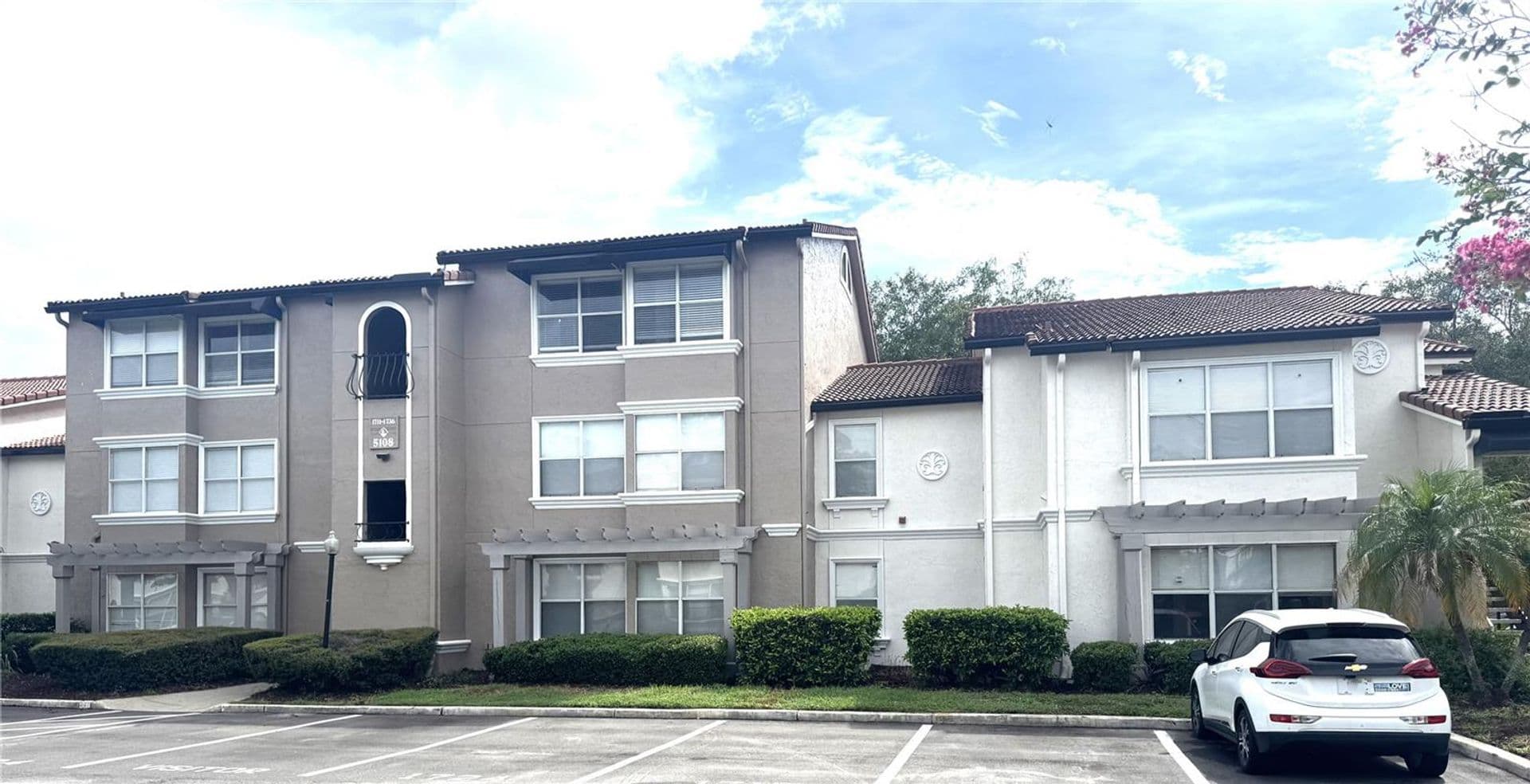 ORLANDO House: VM-1718