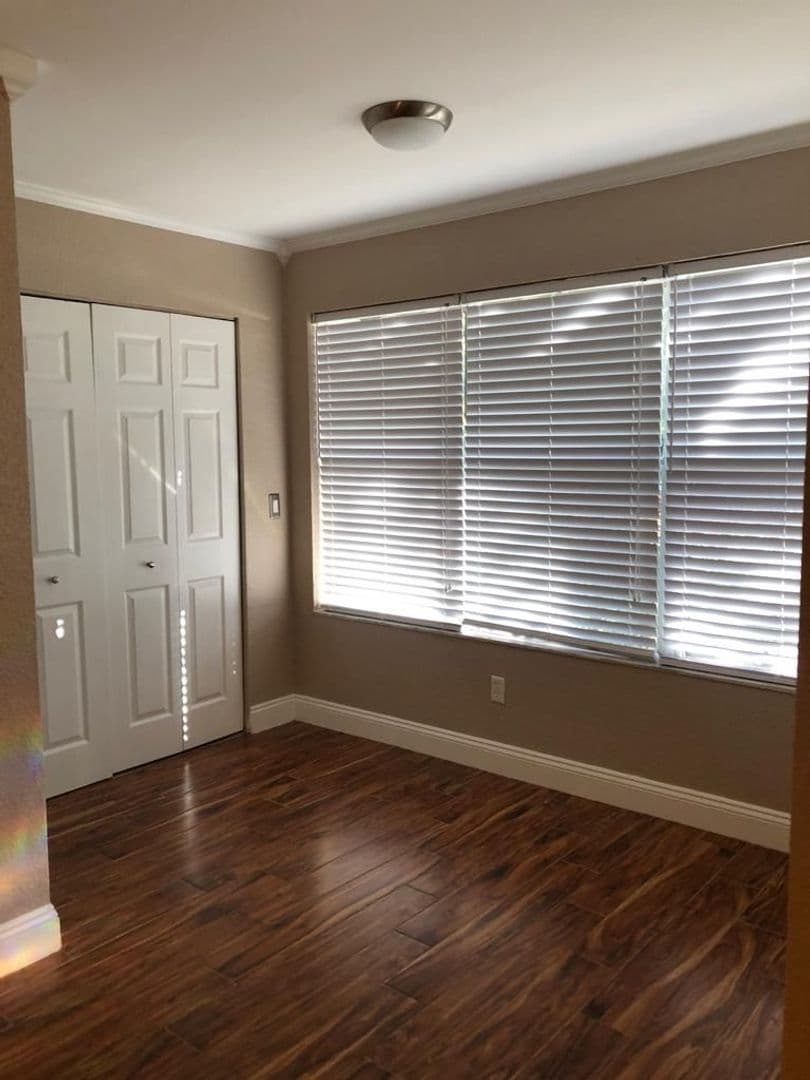 ORLANDO House: VM-1718