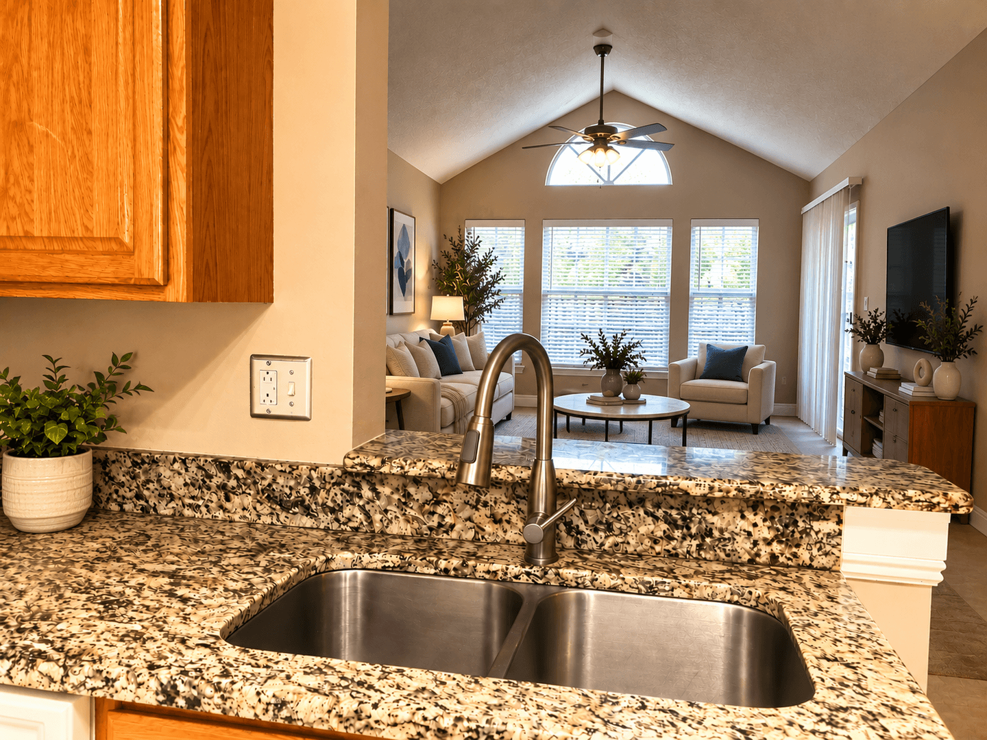 ORLANDO House: TW-2036