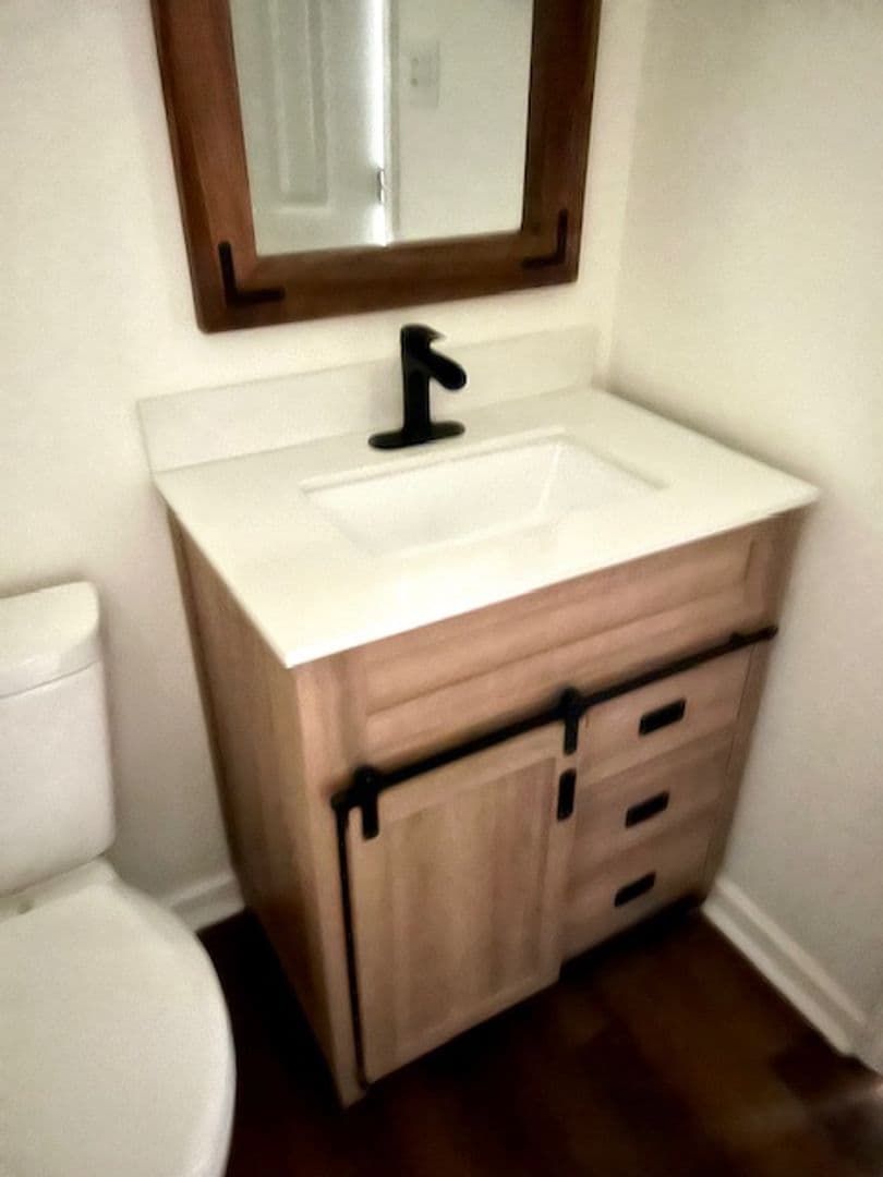 Mobile House: 4113 Canal Circle E