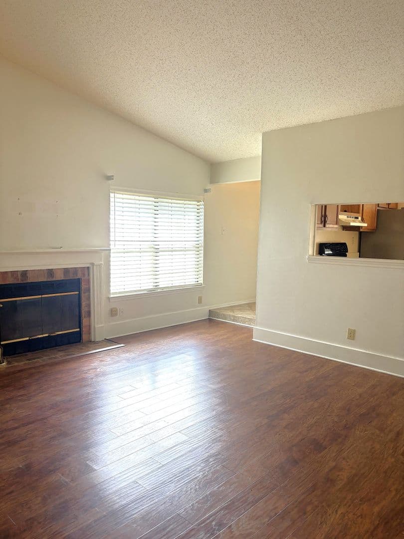 Mobile Condo: 5900 Grelot Road #101