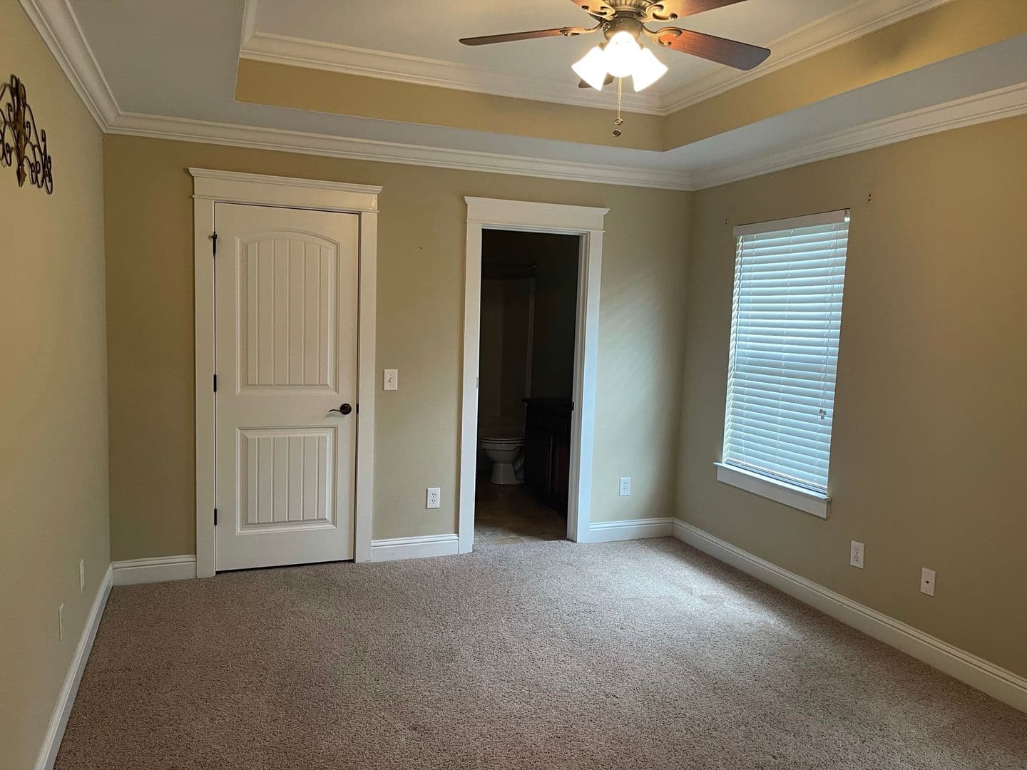Mobile House: 13 Breydon Court