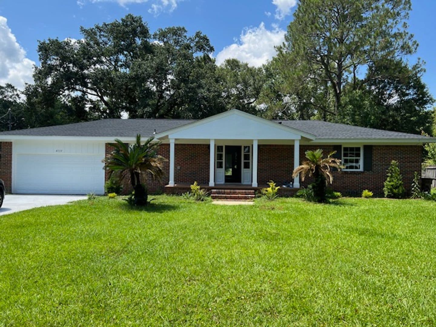 Mobile House: 4113 Canal Circle E