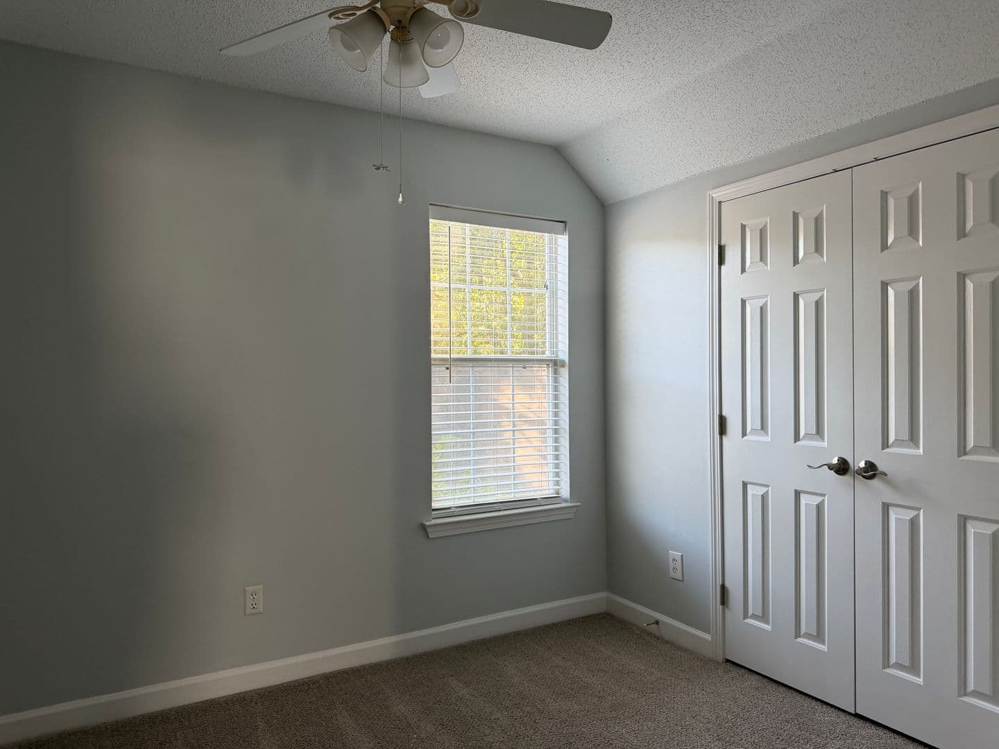 Mobile House: 964 Wildwood Avenue