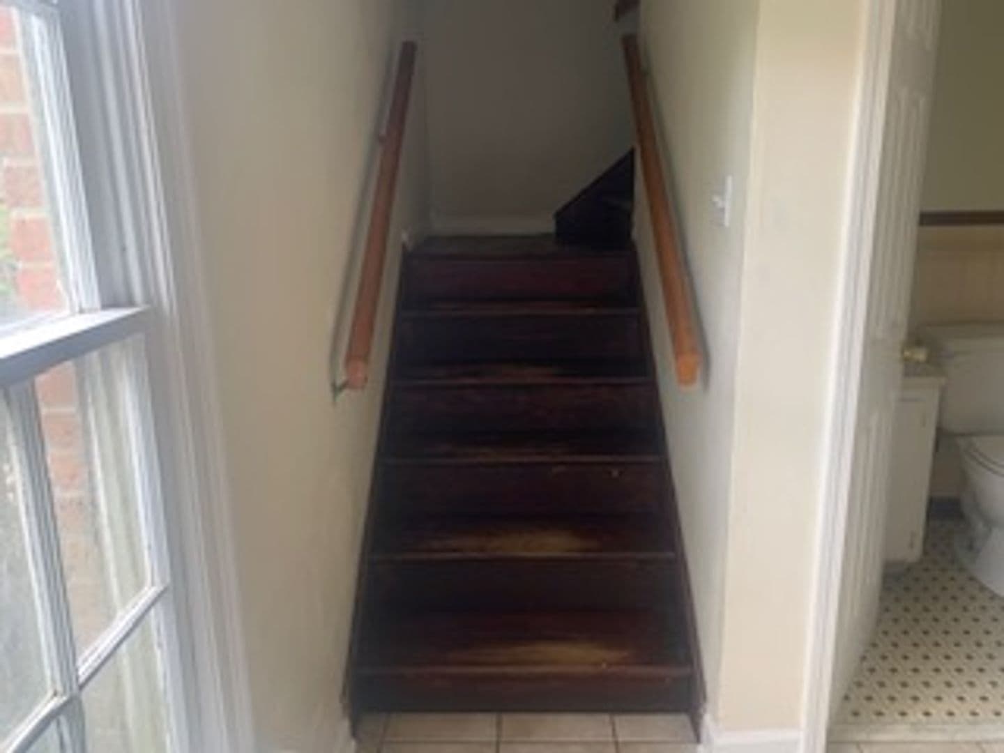 Mobile House: 301 Syracuse Street