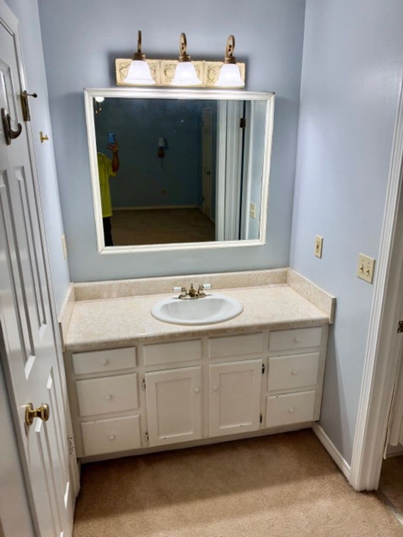 Mobile House: 270 Hillcrest Road
