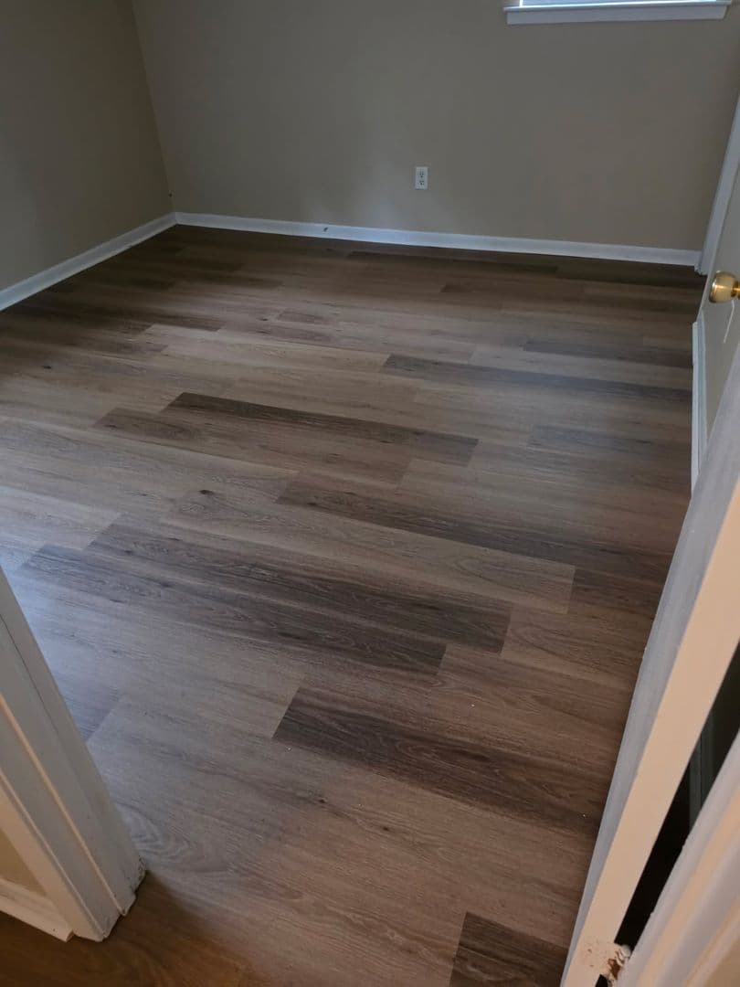 Mobile House: 5182 Fairland Drive