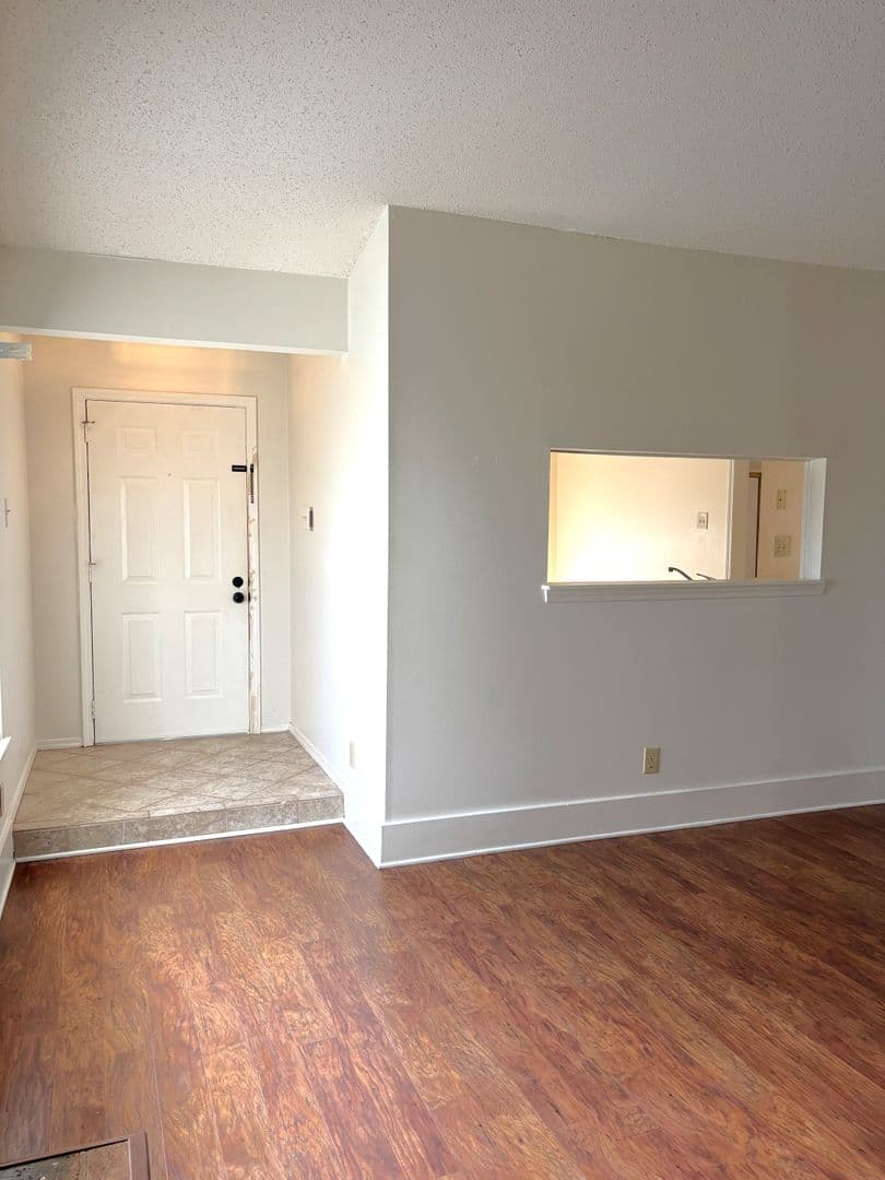 Mobile Condo: 5900 Grelot Road #101