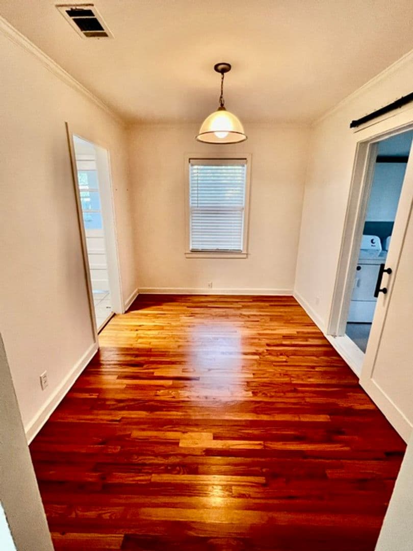 Mobile House: 107 Esplanade Ave